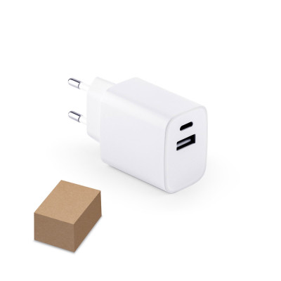 WEGENER. Adaptador de corrente com porta USB-A 18W e USB-C 20W em ABS reciclado (100 rABS)